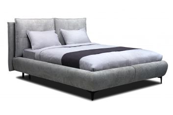 Ліжко Наомі