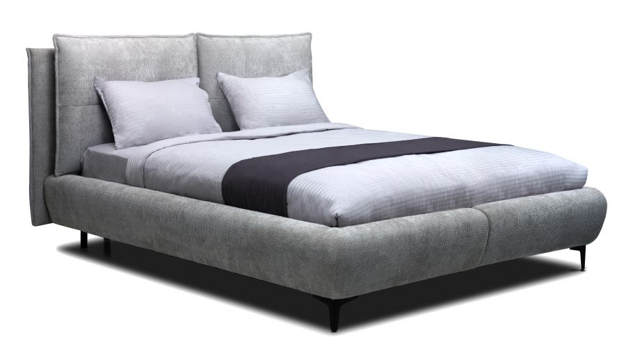 Ліжко Наомі